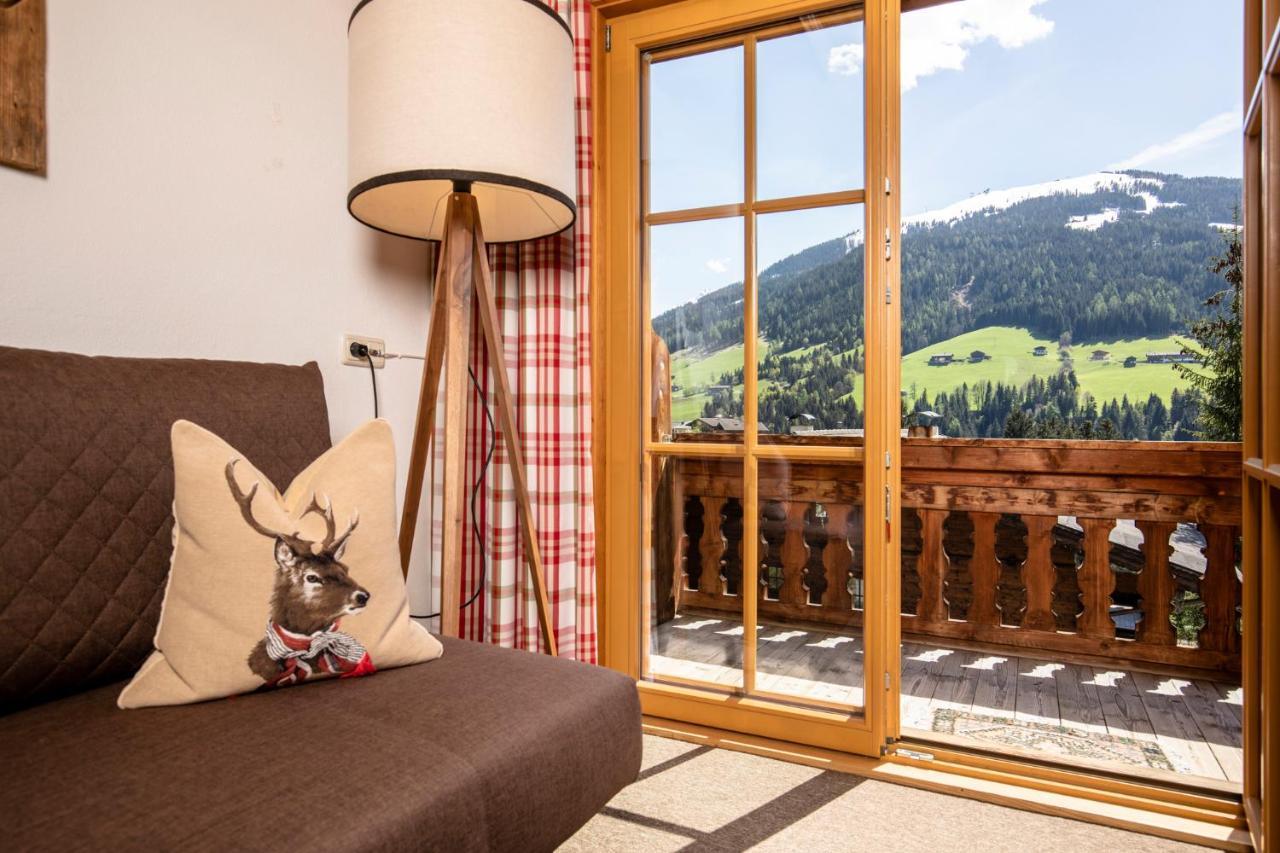 Gaestehaus Gratlspitz อัลพ์บาค ภายนอก รูปภาพ